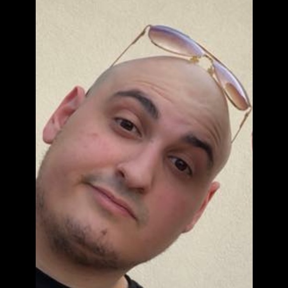 Meet your Posher, Gary - Picture 1 of 1